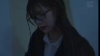 成人视频XX片不扣钮扣的女人- 高清在线观看